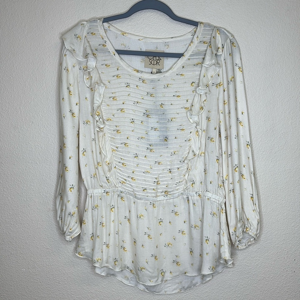 CHASER Gauze Tuffle Pintuck Peplum Top Rosette Size Medium